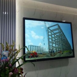 Monitor profesional LCD Reactiva de 10,1” a 98” Multi-formato